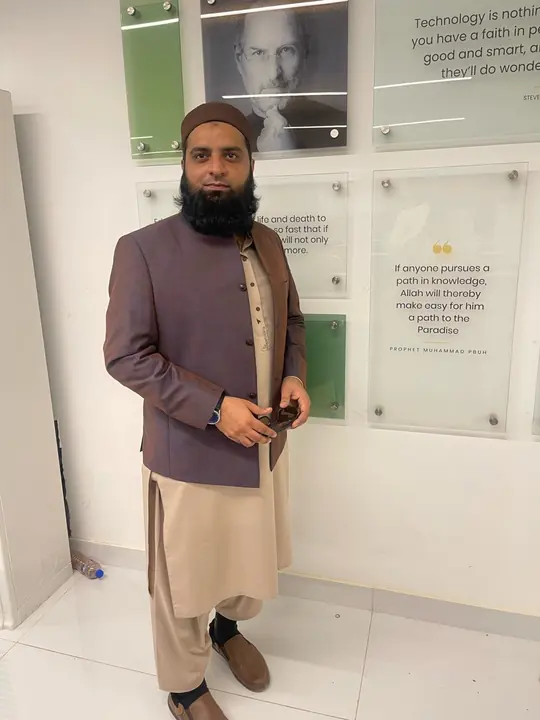 Muhammad Waqar in his studio