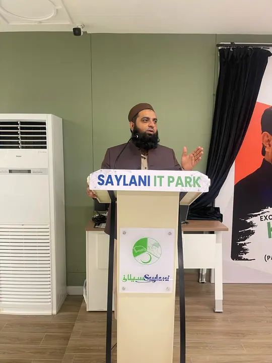 Muhammad Waqar speaking at Saylani IT Park, Karachi